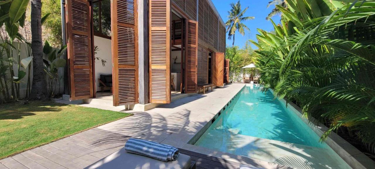 Villa Merbau Gili Islands Exterior photo